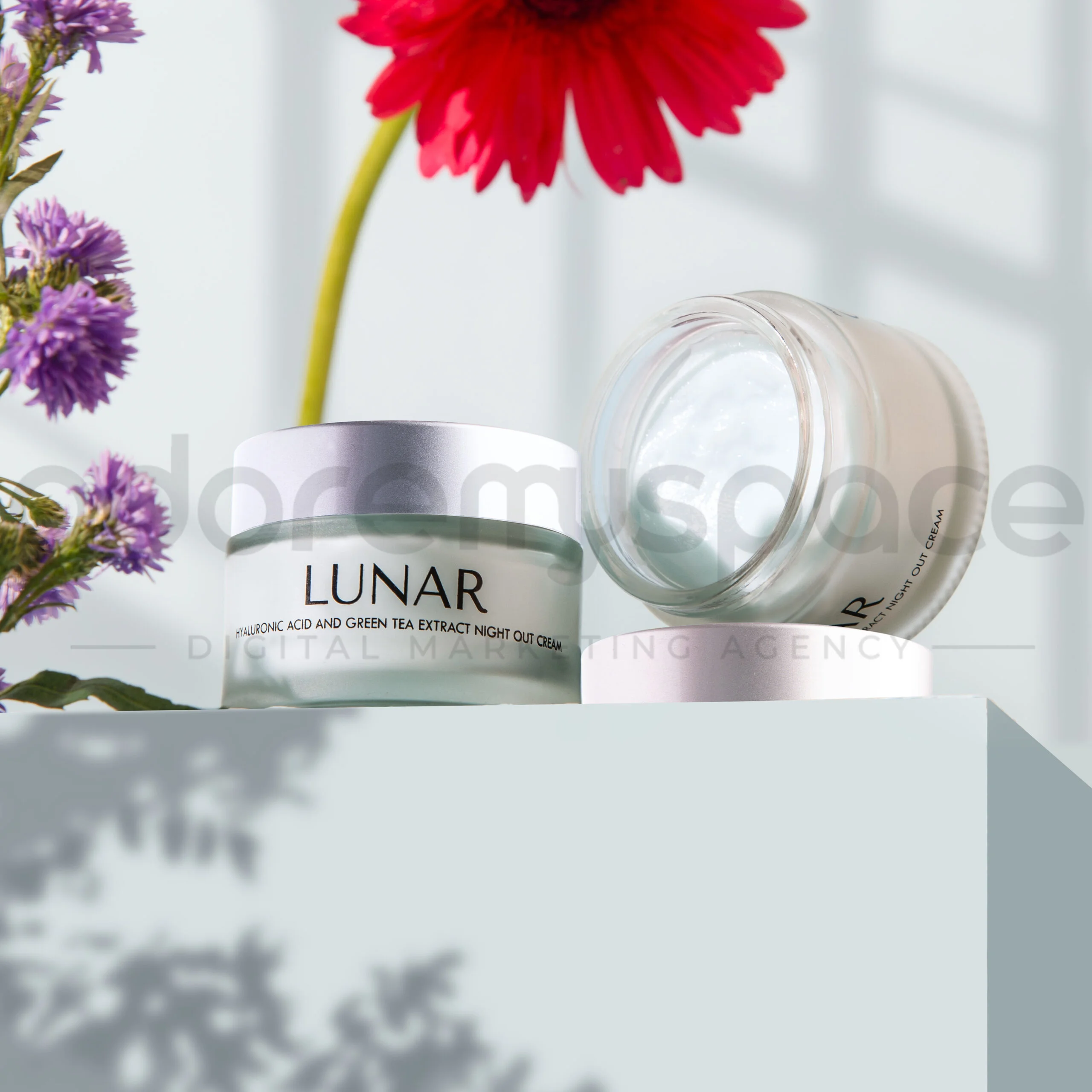 Soothing skincare cream designed for sensitive and dry skin